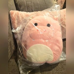 Squishmallows Ridelle the Pink Hippo